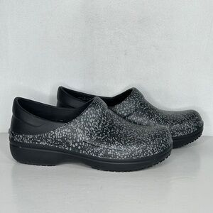 Croc Neria Pro II Clogs Black Gray Dots Walking Nursing Sz 9